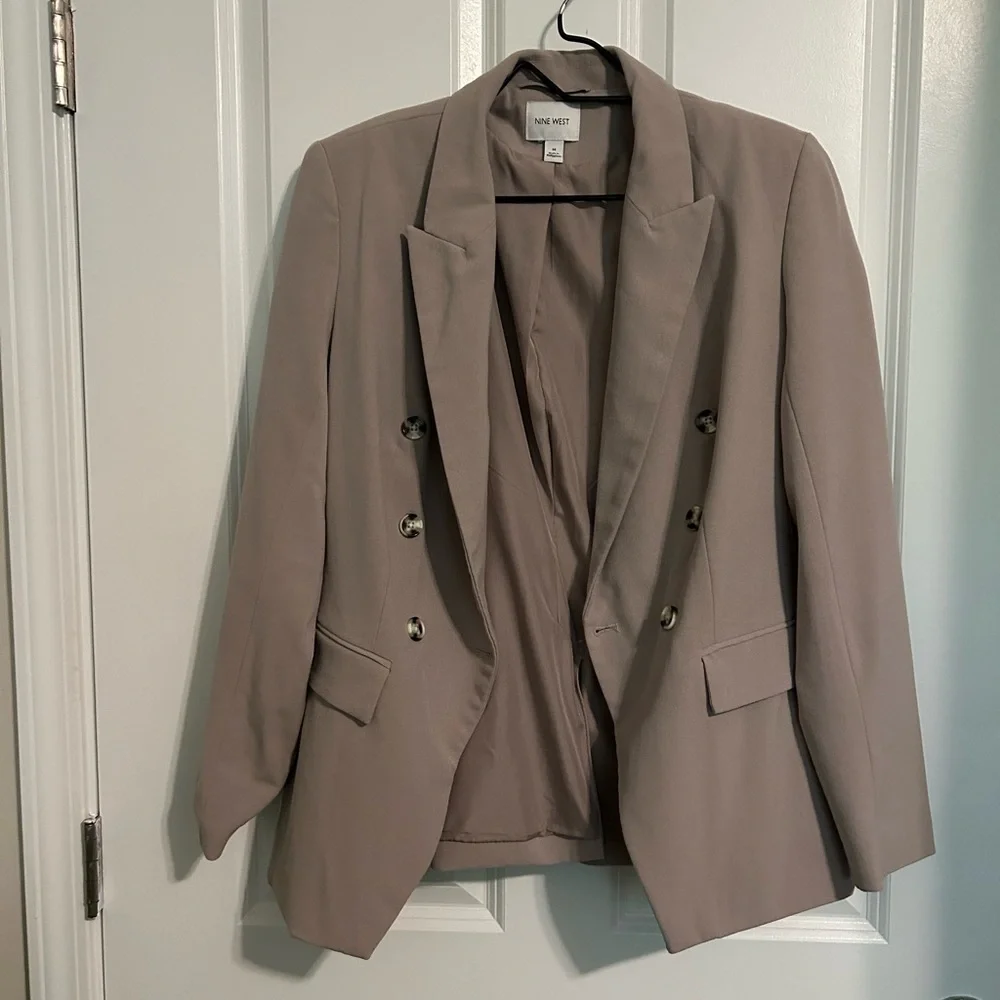 Nine West Blazer - Picture 2 of 3
